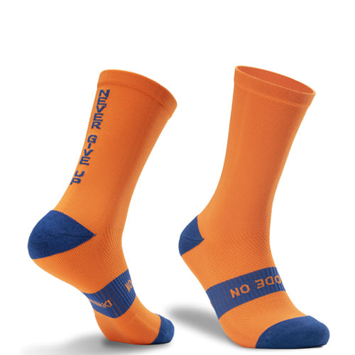 Calcetines de Running y Trail Running MONTE Azul-Naranja – Venattus
