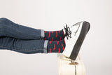 Calcetines con dibujos de perros rojos